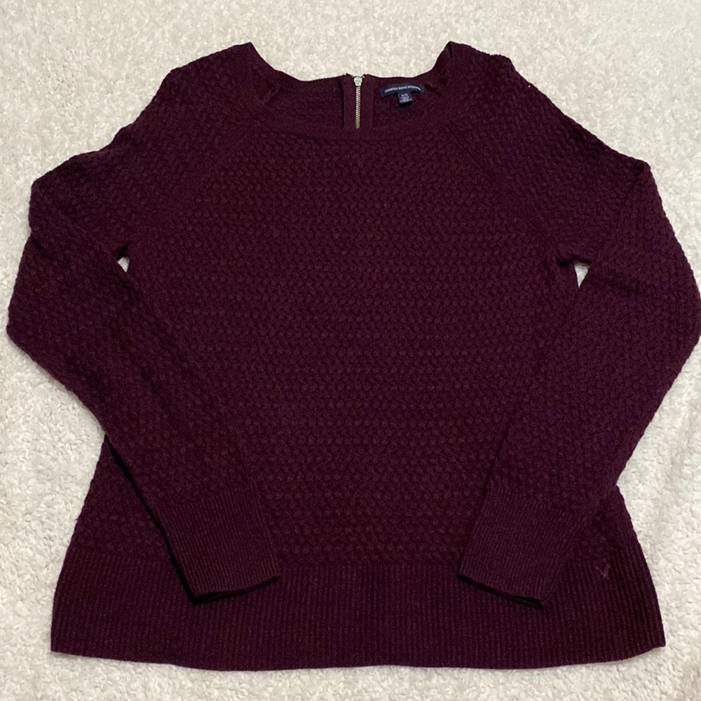 American eagle top long sleeve sweeter size XL